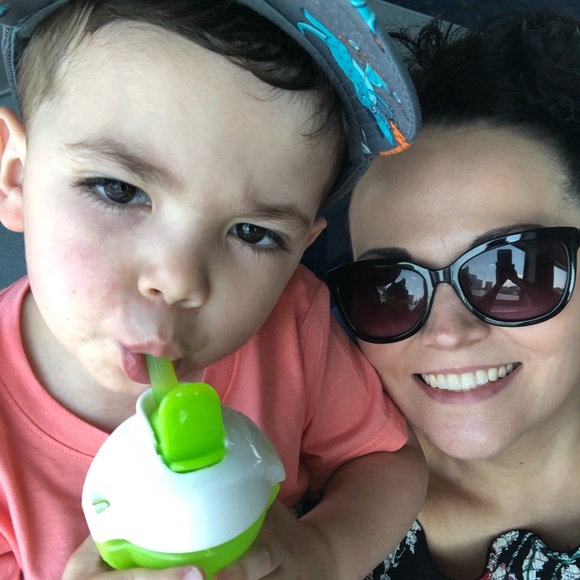 Meet your Posher, Ashleigh - Picture 2 of 3